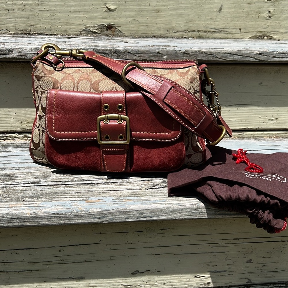 Coach Logo Legacy Maroon Leather Suede Shoulderbag Vintage Y2K Brown Jacquard